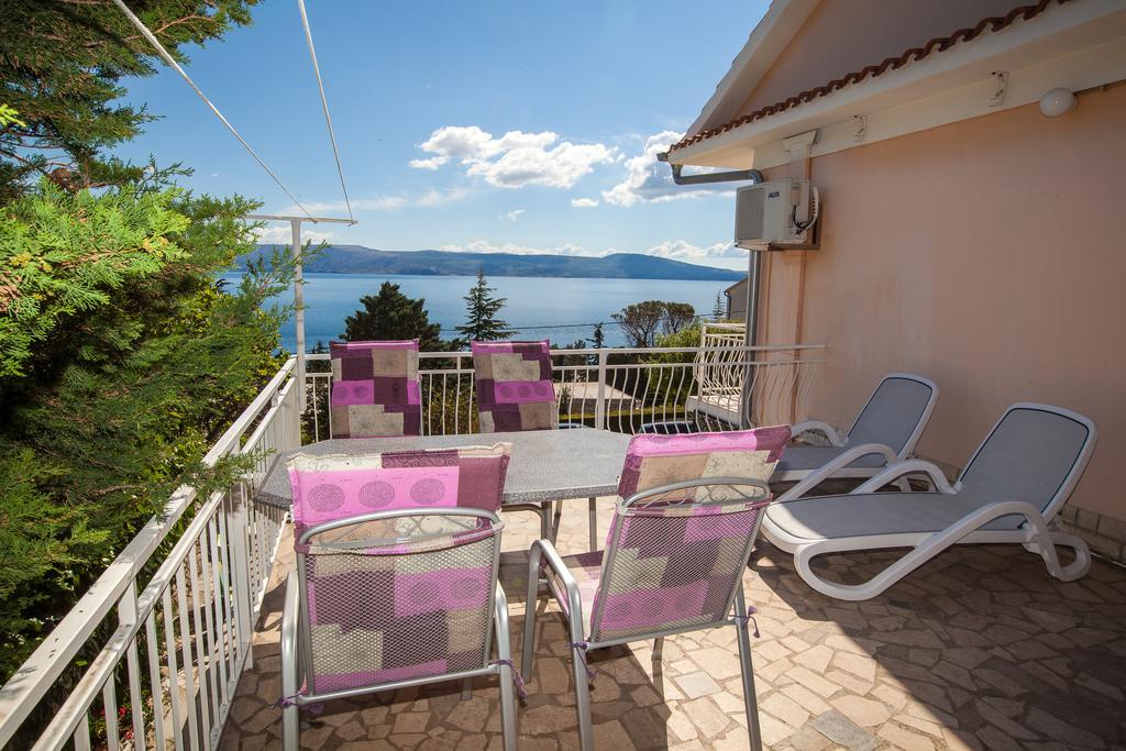 Apartment Pavica Novi Vinodolski Zewnętrze zdjęcie