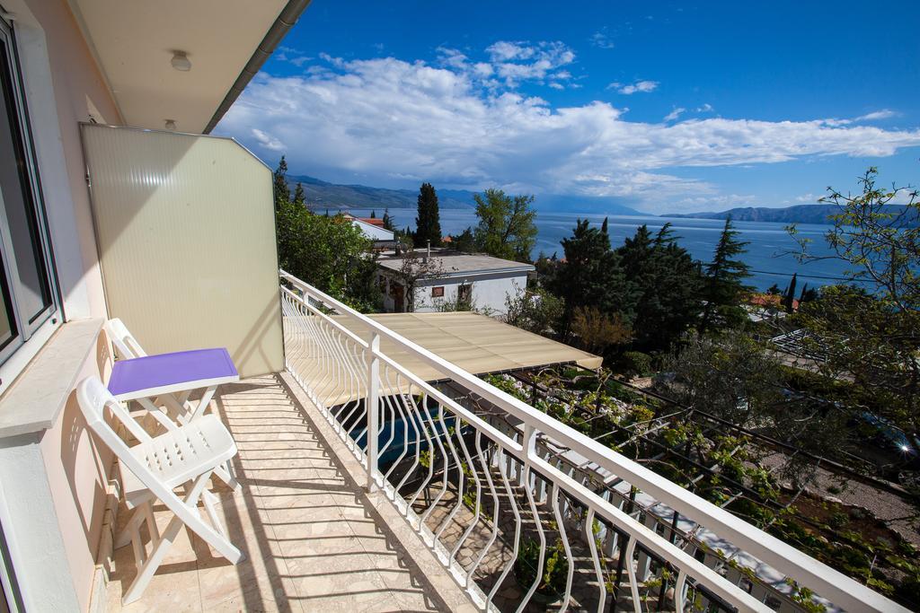 Apartment Pavica Novi Vinodolski Zewnętrze zdjęcie